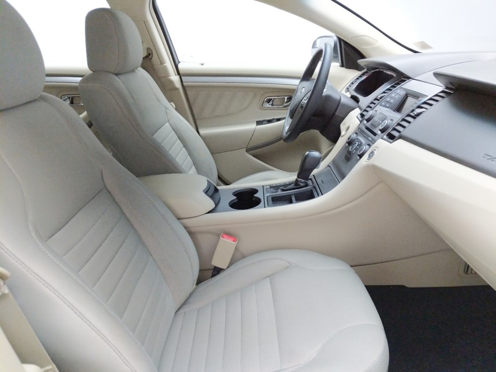 2013 Ford Taurus - Passenger Front Seat