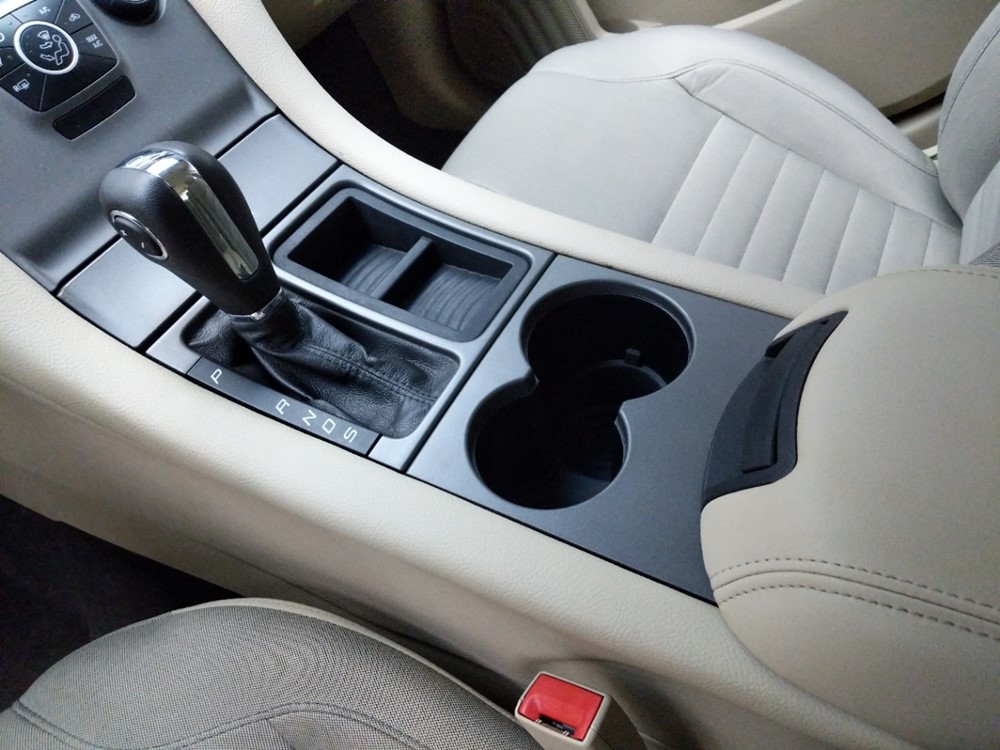 2013 Ford Taurus - Center Console/Cup Holders