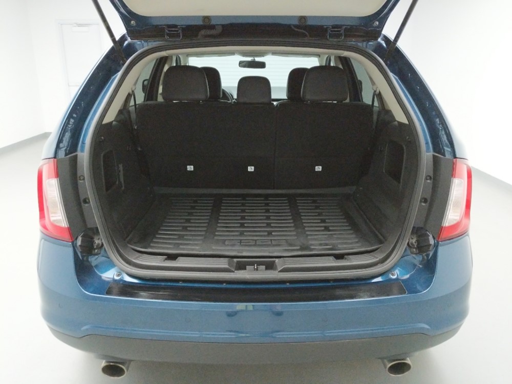 2011 Ford Edge - Trunk
