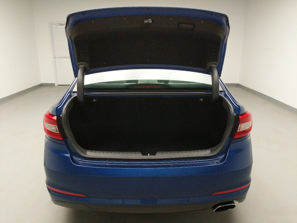 2017 Hyundai Sonata - Trunk