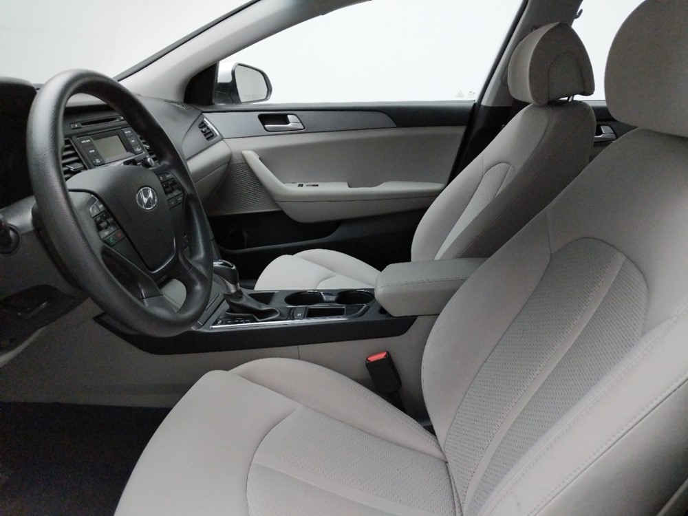 2017 Hyundai Sonata - Driver Front Seat