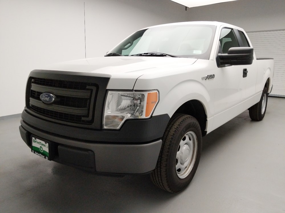 2013 Ford F-150 - Driver Front Bumper