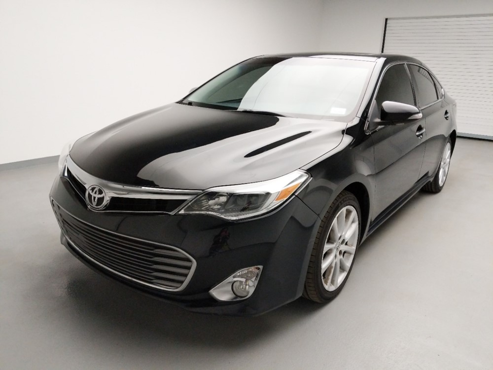 2014 Toyota Avalon - Driver Front Bumper