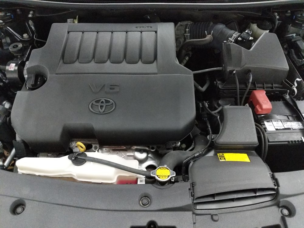 2014 Toyota Avalon - Engine