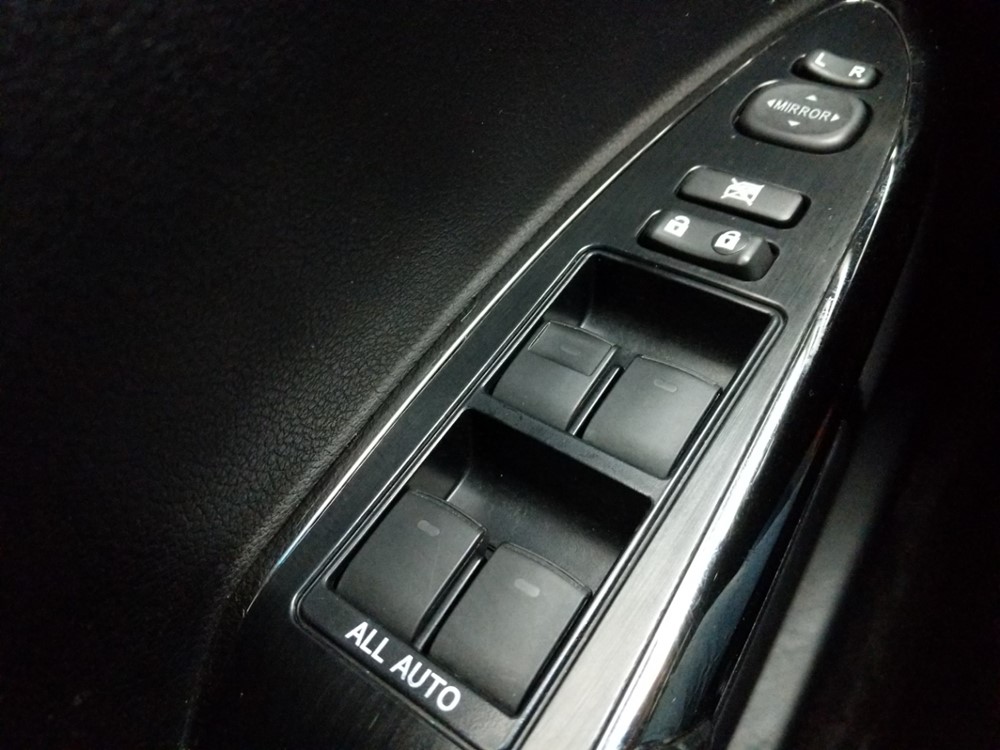2014 Toyota Avalon - Driver Power Windows/Lock Control