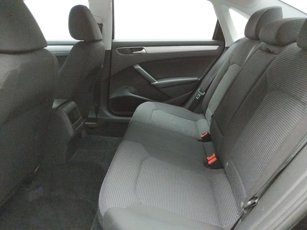 2016 Volkswagen Passat - Driver Rear Seat