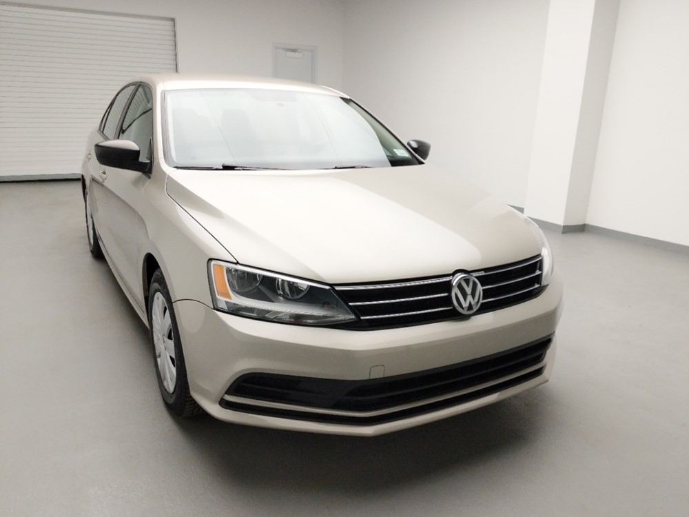 2016 Volkswagen Jetta - Passenger Front Hood