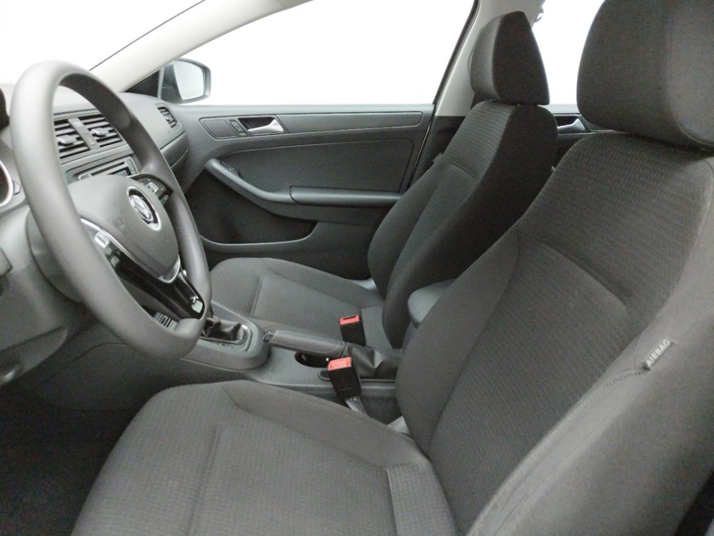 2016 Volkswagen Jetta - Driver Front Seat
