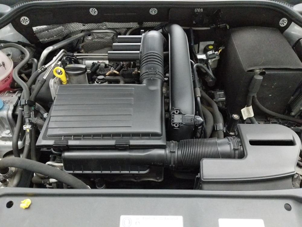 2017 Volkswagen Jetta - Engine