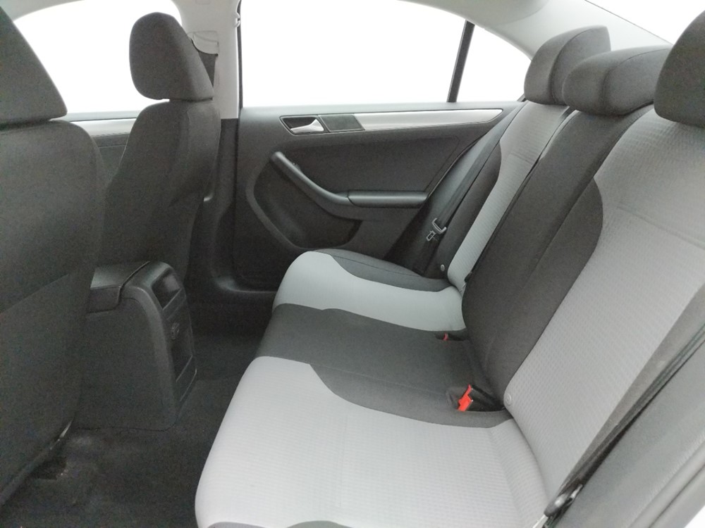 2017 Volkswagen Jetta - Driver Rear Seat