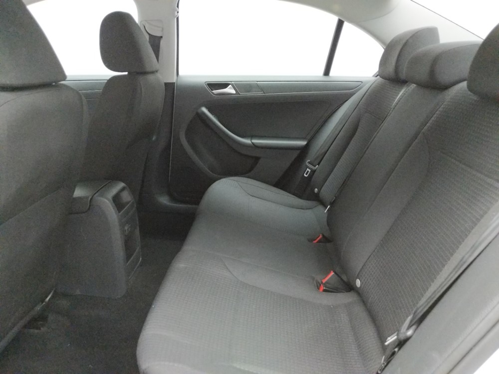 2016 Volkswagen Jetta - Driver Rear Seat
