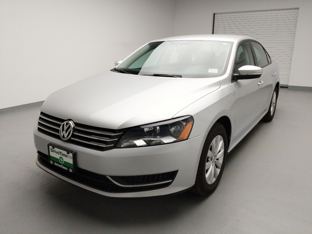 2014 Volkswagen Passat - Driver Front Bumper