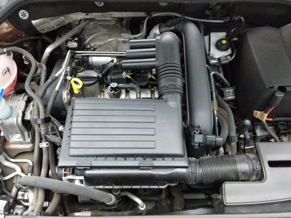 2016 Volkswagen Jetta - Engine