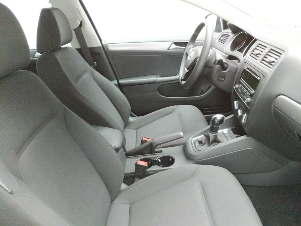 2015 Volkswagen Jetta - Passenger Front Seat