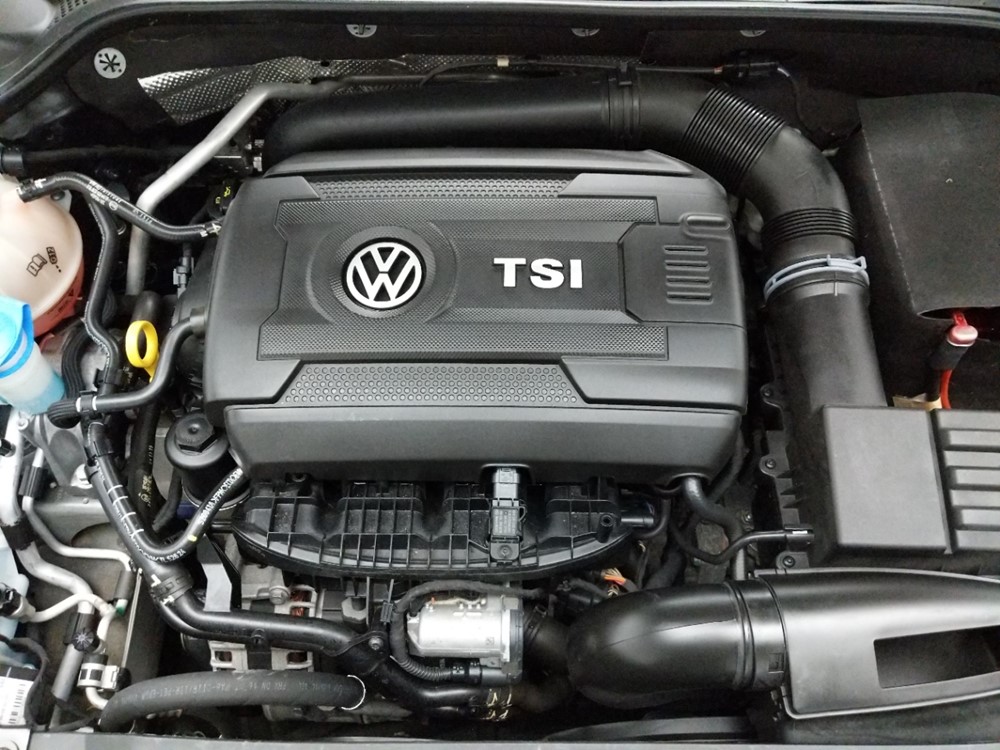 2015 Volkswagen Jetta - Engine