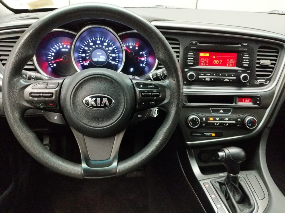 2015 Kia Optima - Driver Dash