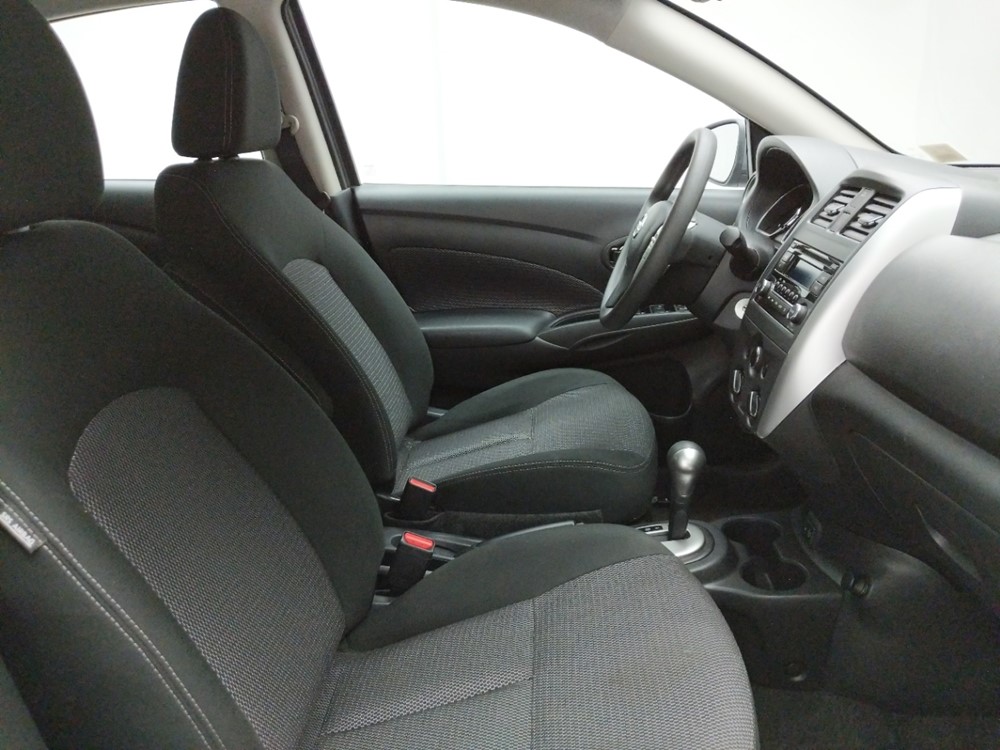 2017 Nissan Versa - Passenger Front Seat