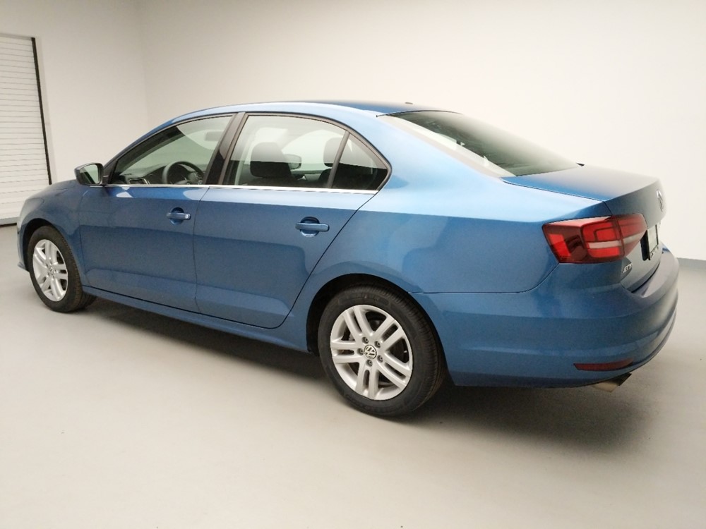 2017 Volkswagen Jetta - Driver Rear Side