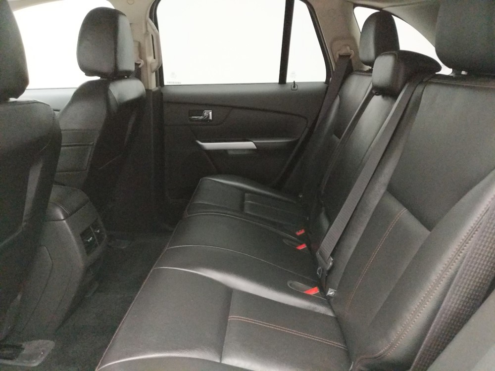 2014 Ford Edge - Driver Rear Seat