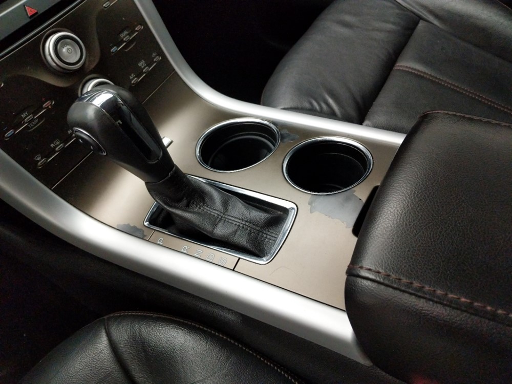 2014 Ford Edge - Center Console/Cup Holders