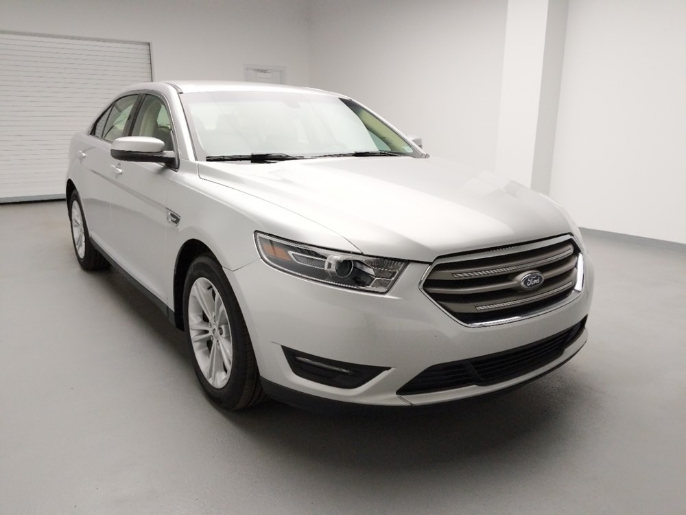 2018 Ford Taurus - Passenger Front Bumper
