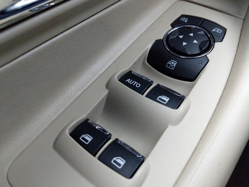 2018 Ford Taurus - Driver Power Windows/Lock Control