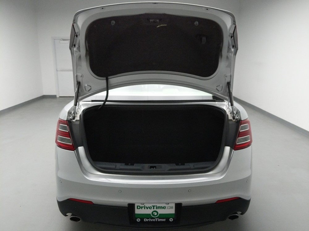 2018 Ford Taurus - Trunk