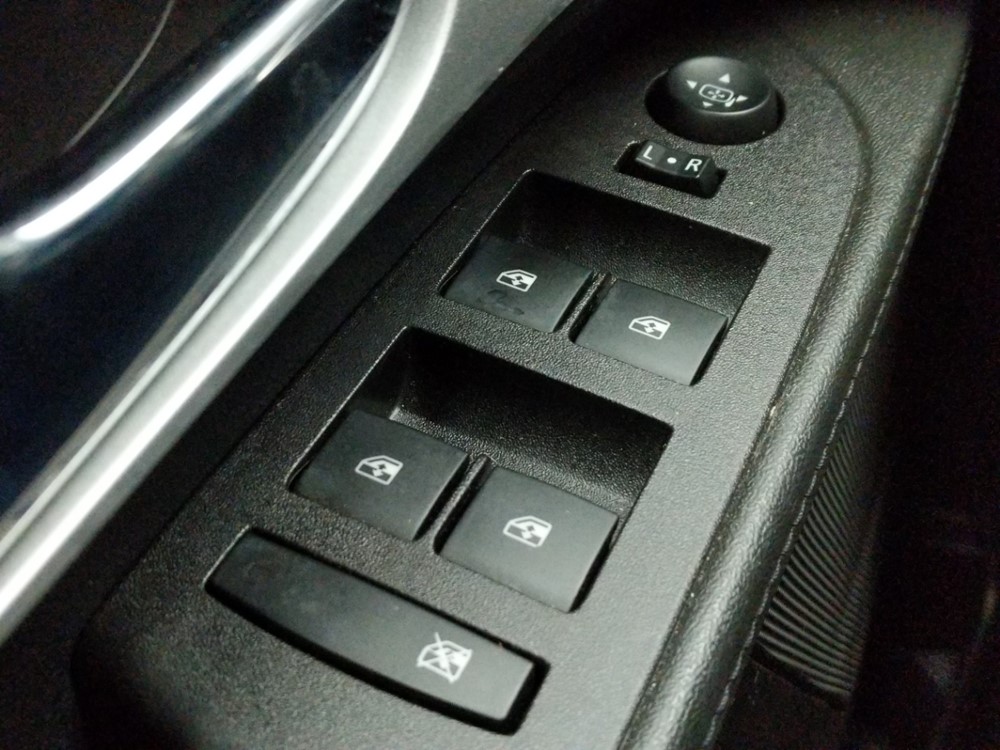 2017 Chevrolet Equinox - Driver Power Windows/Lock Control