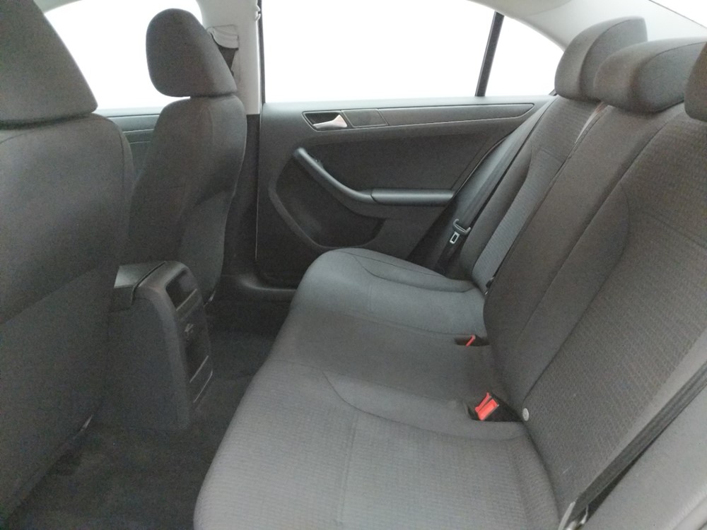 2016 Volkswagen Jetta - Driver Rear Seat