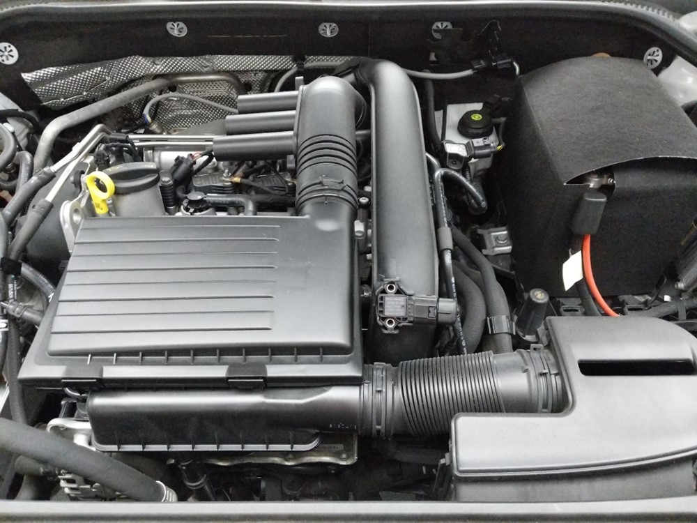 2016 Volkswagen Jetta - Engine