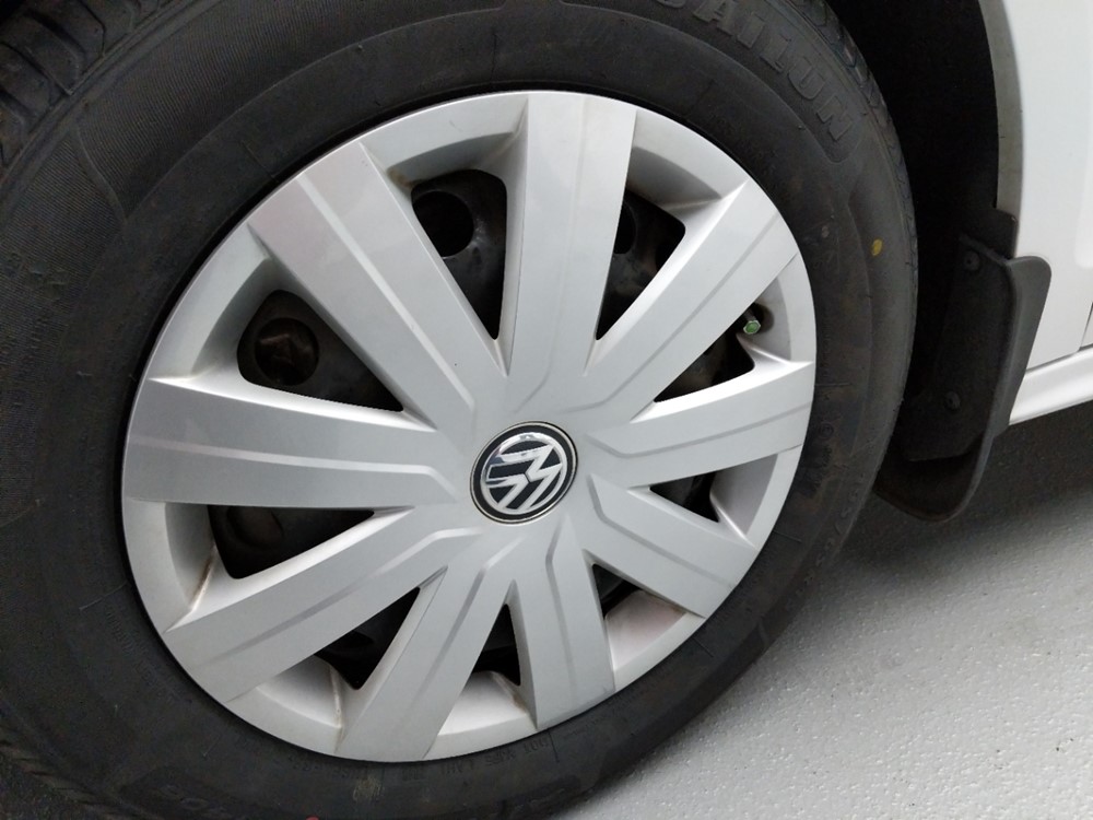 2016 Volkswagen Jetta - Wheel