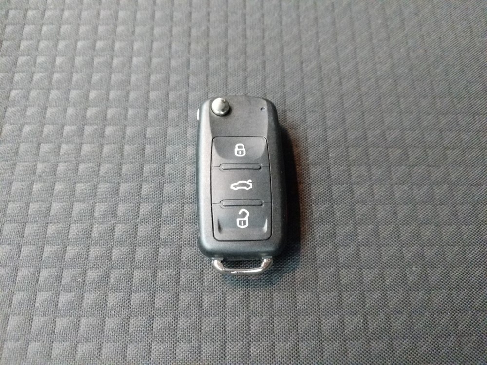 2016 Volkswagen Jetta - Keys