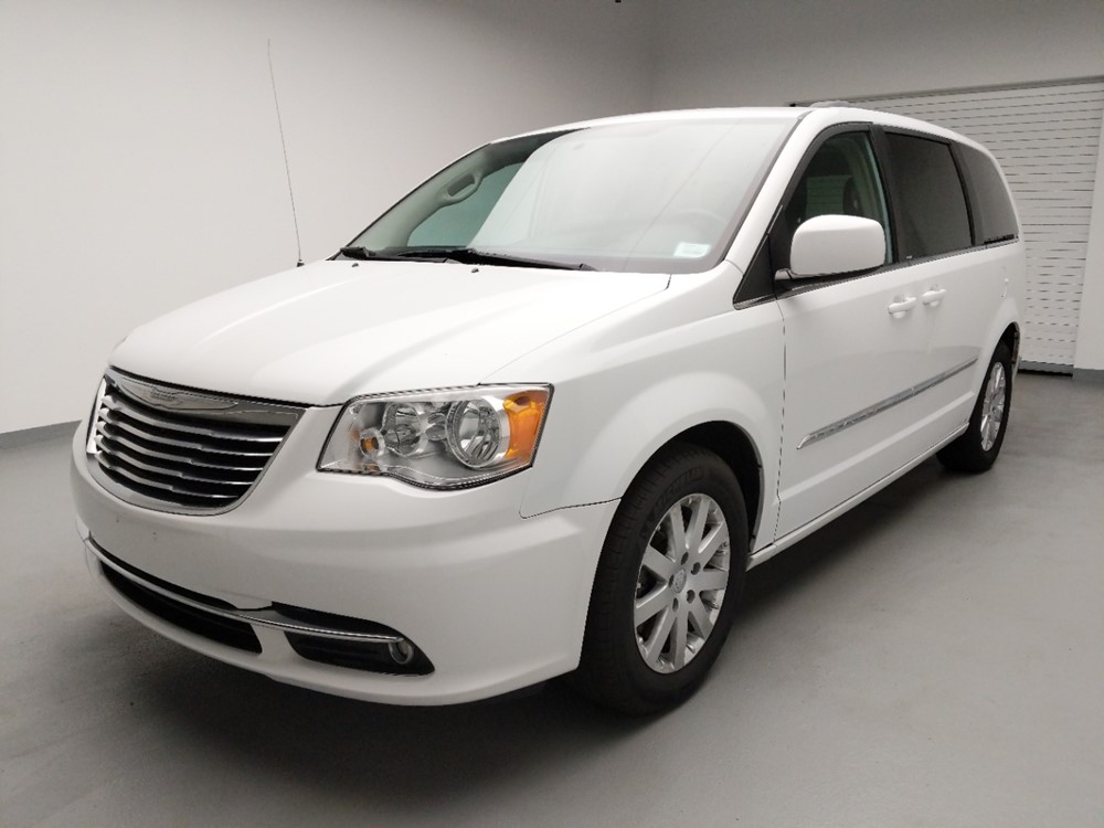 2014 Chrysler Town and Country - Driver Front Bumper
