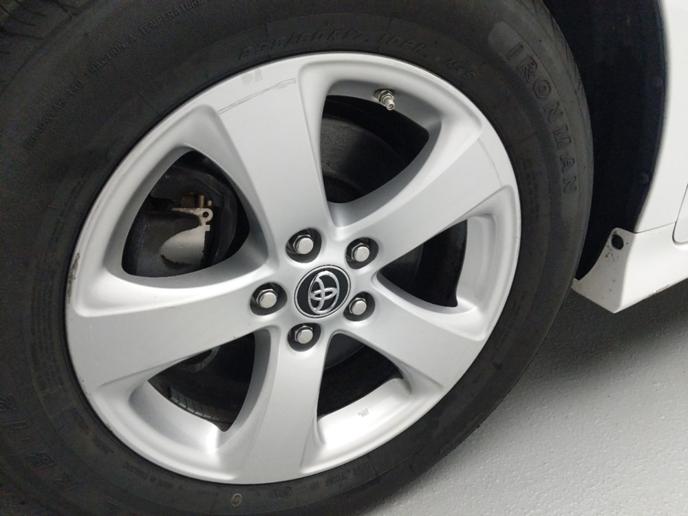 2018 Toyota Sienna - Wheel