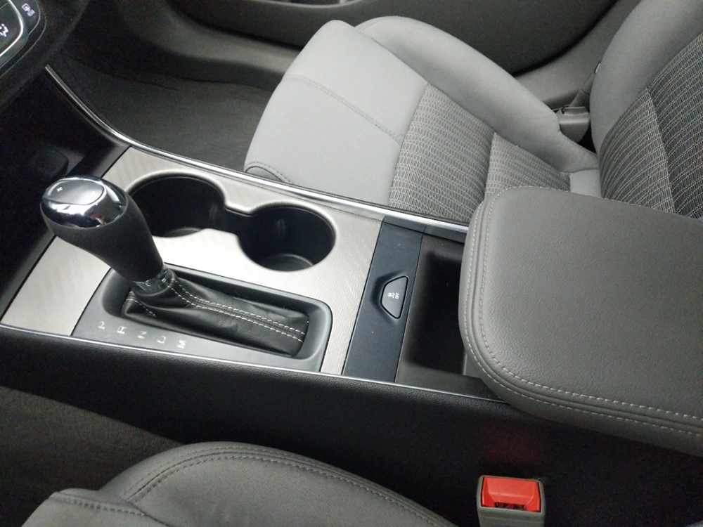2017 Chevrolet Impala - Center Console/Cup Holders