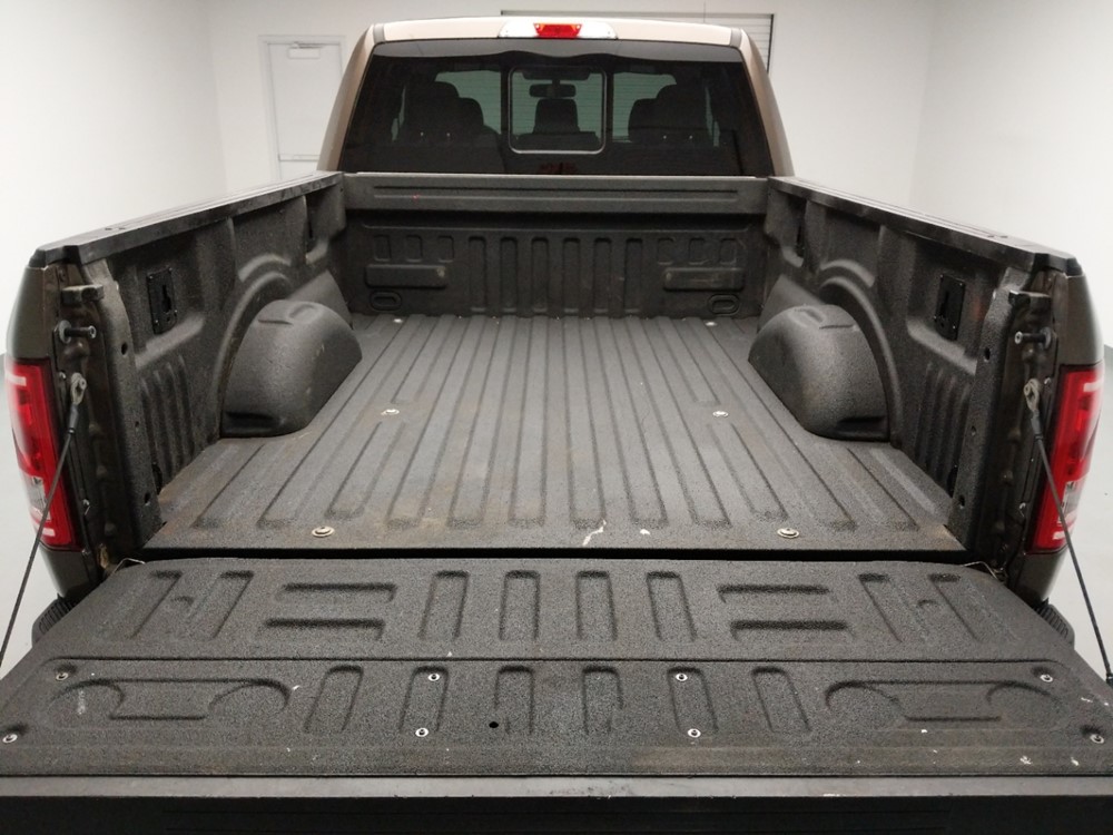 2016 Ford F-150 - Trunk