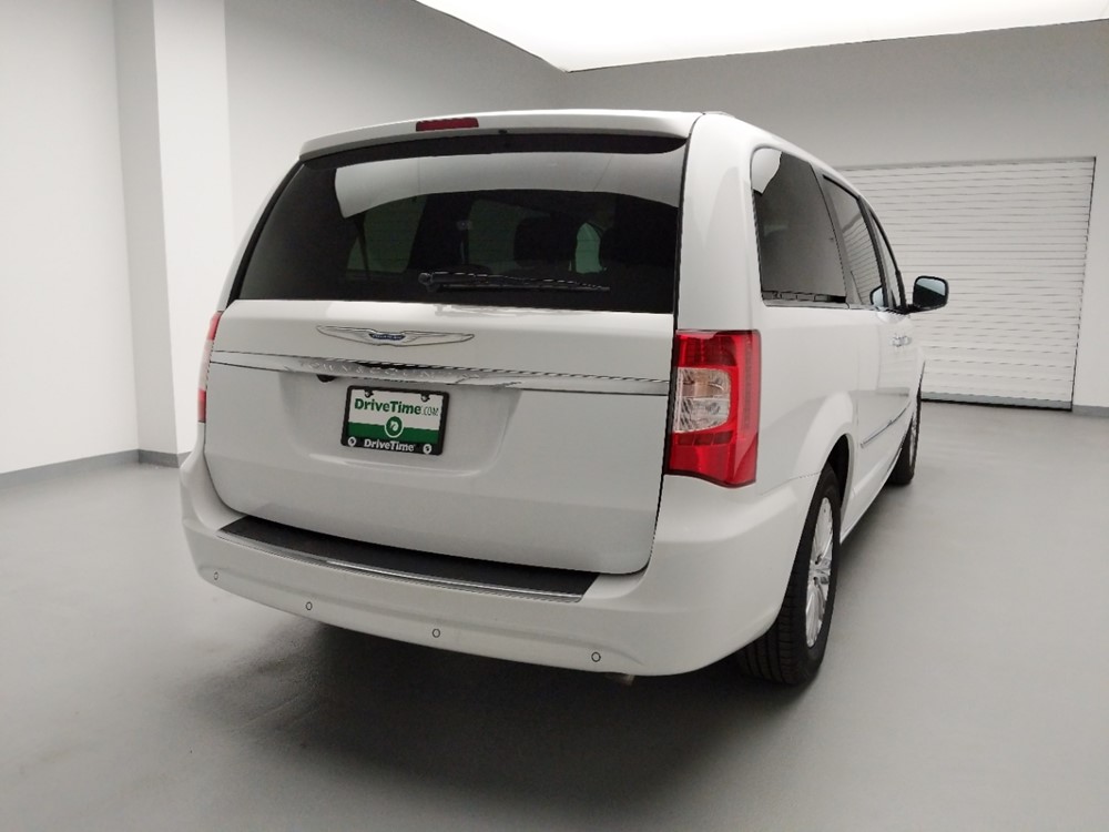 2016 Chrysler Town and Country - Passenger Rear Trunk