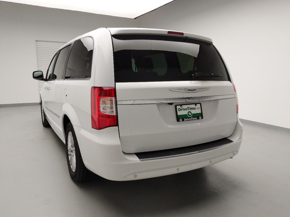 2016 Chrysler Town and Country - Driver Rear Trunk