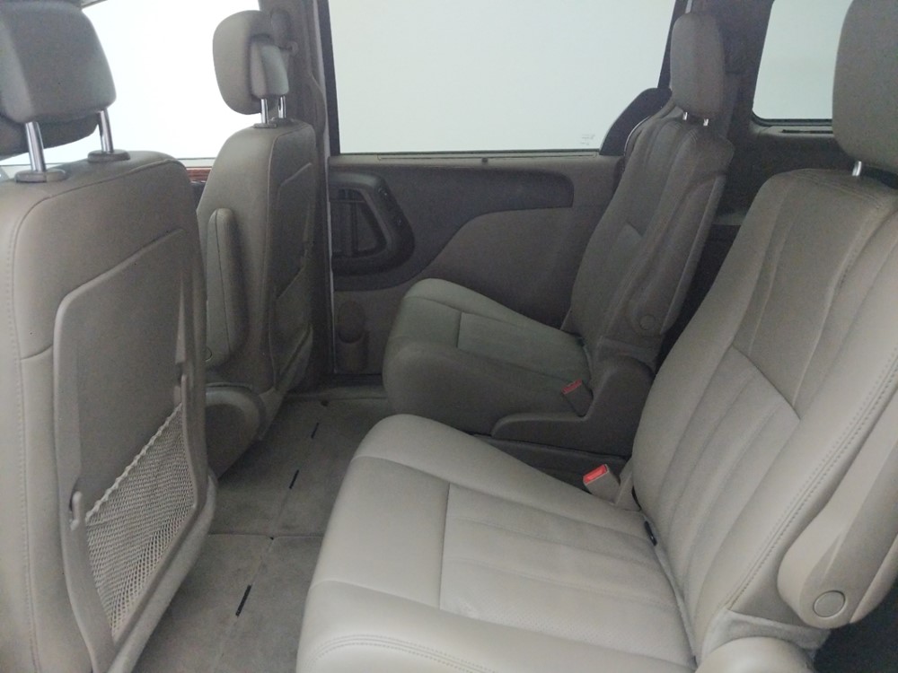 2016 Chrysler Town and Country - Driver Rear Seat