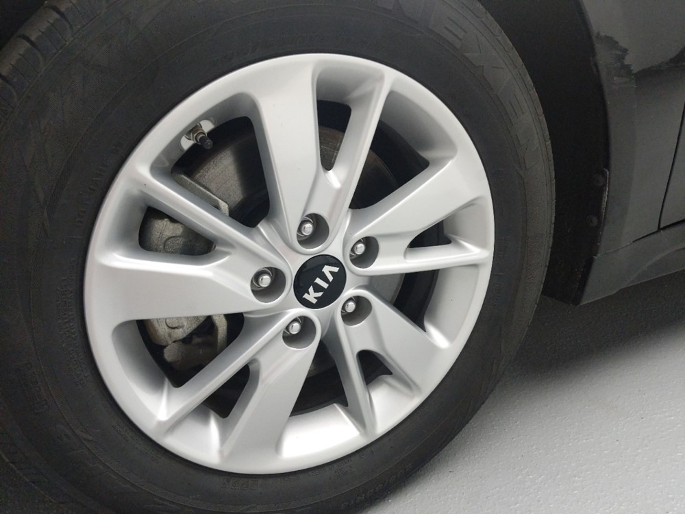 2018 Kia Optima - Wheel