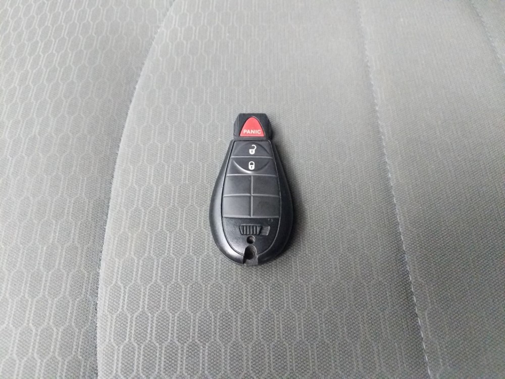 2016 Dodge Ram 1500 - Keys