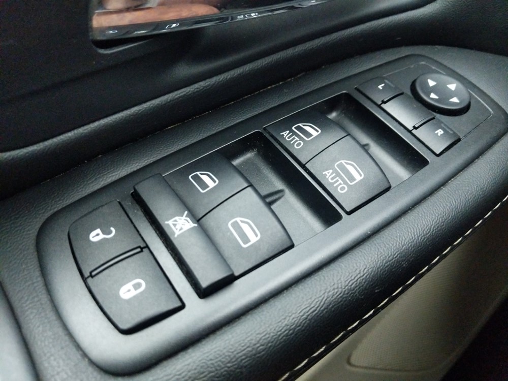 2014 Chrysler Town and Country - Driver Power Windows/Lock Control