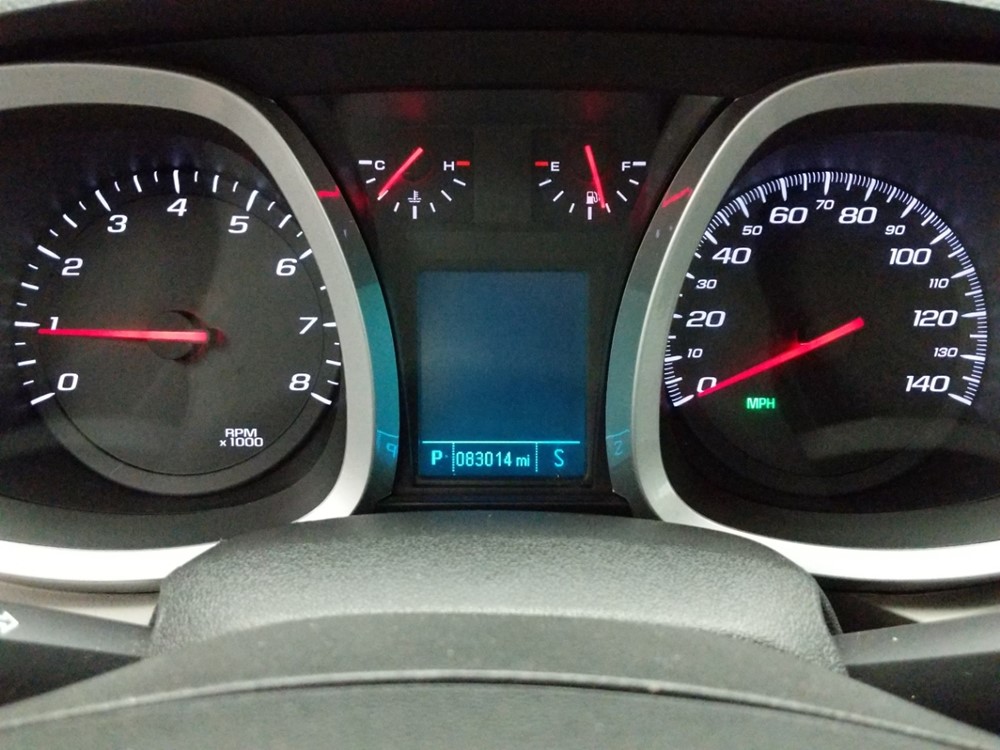2017 Chevrolet Equinox - Odometer Close Up