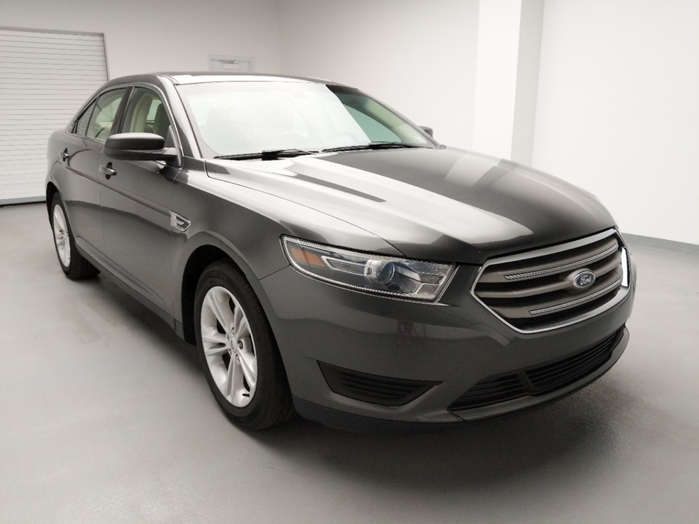 2015 Ford Taurus - Passenger Front Bumper