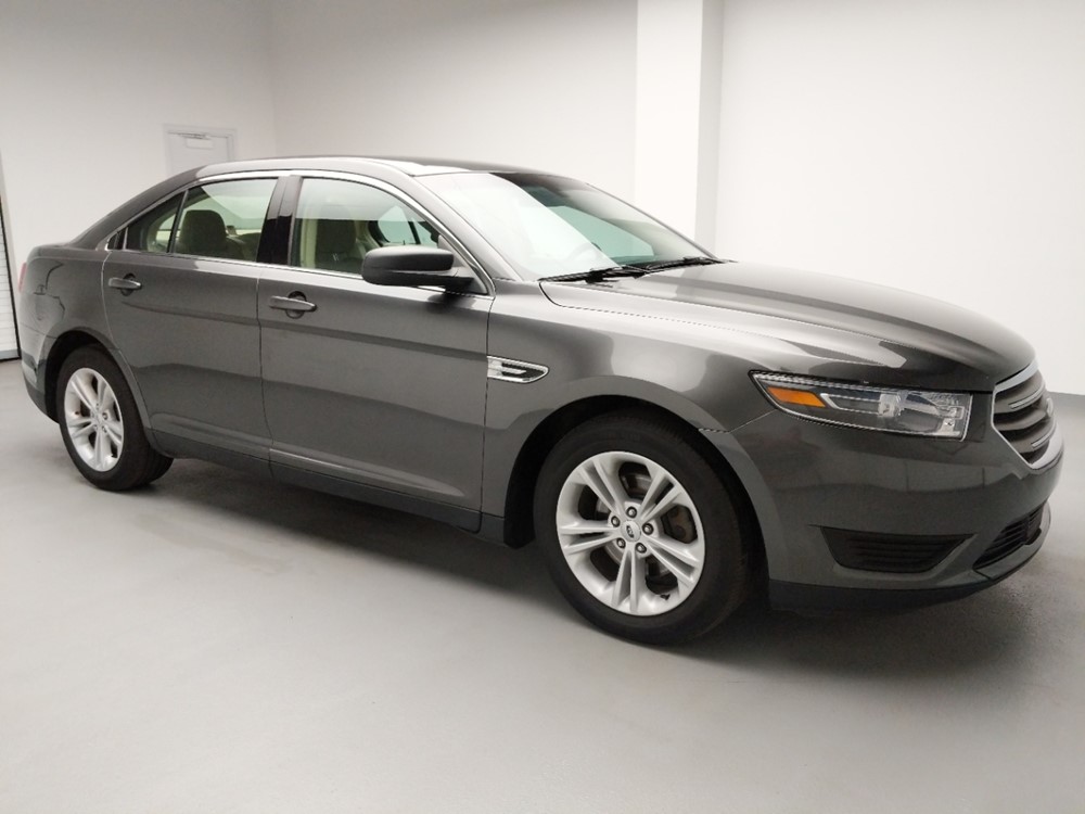 2015 Ford Taurus - Passenger Front Side