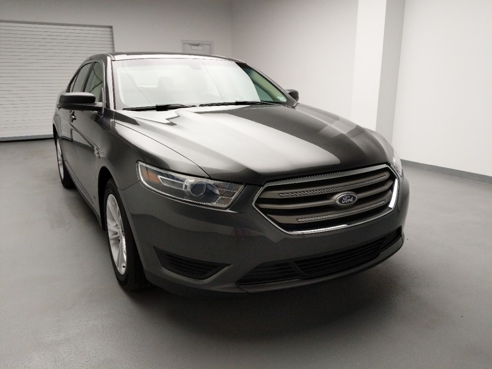 2015 Ford Taurus - Passenger Front Hood