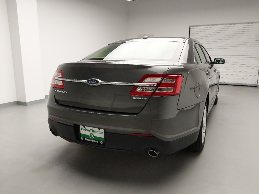 2015 Ford Taurus - Passenger Rear Trunk