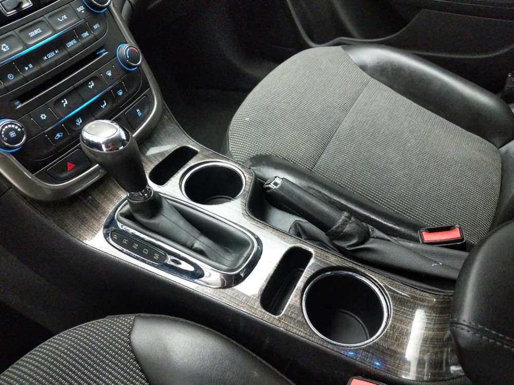 2015 Chevrolet Malibu - Center Console/Cup Holders