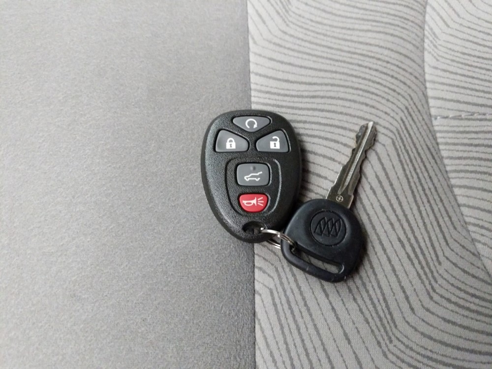2017 Buick Enclave - Keys