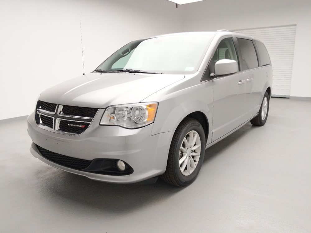Used 2018 Dodge Grand Caravan Driver Front Bumper